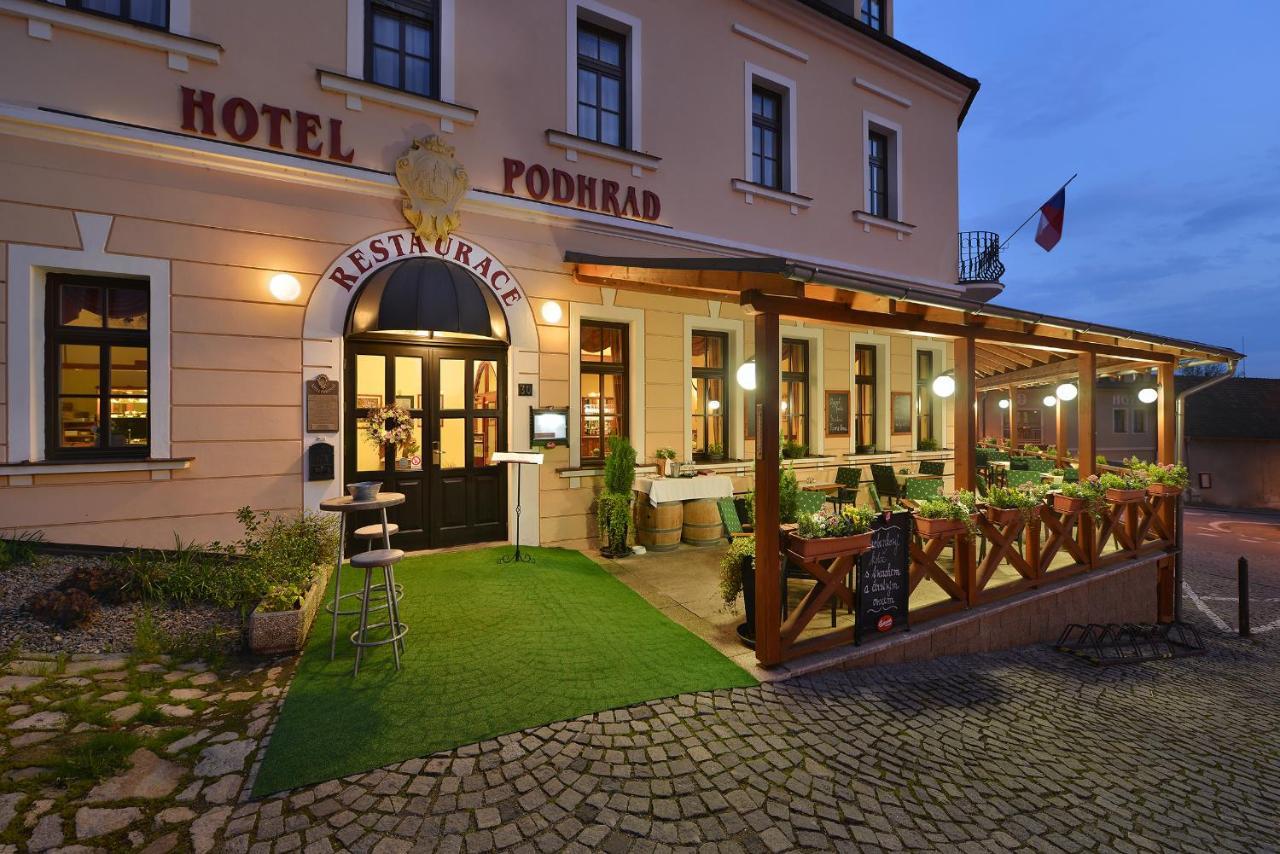 波德拉德酒店 Hluboká nad Vltavou 外观 照片