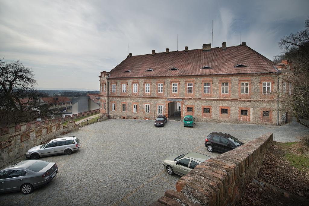 波德拉德酒店 Hluboká nad Vltavou 外观 照片