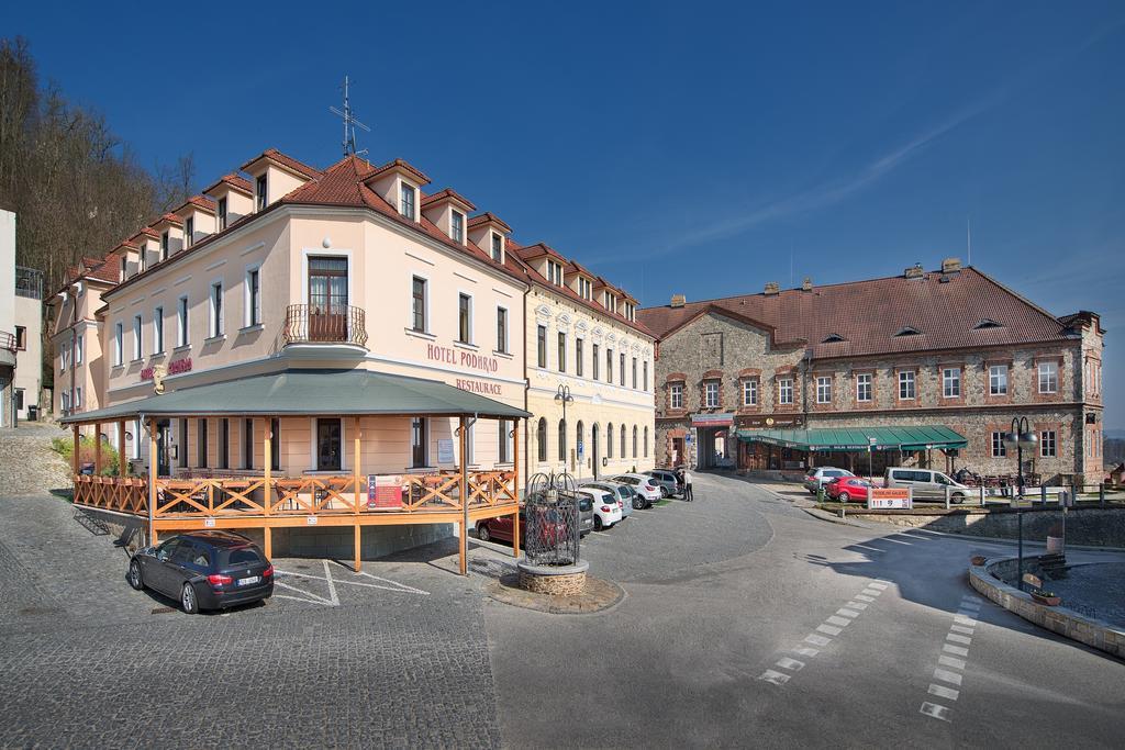 波德拉德酒店 Hluboká nad Vltavou 外观 照片